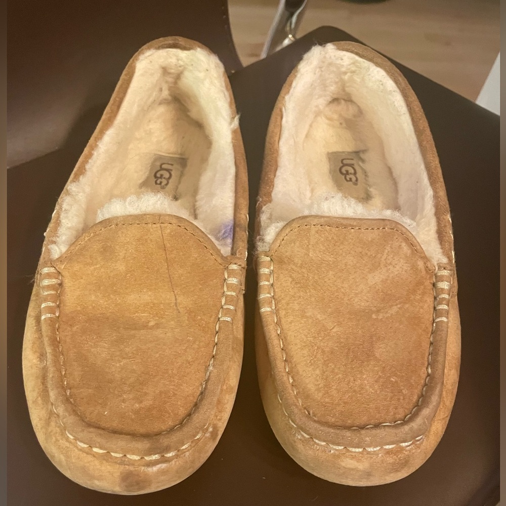 UGG Ansley Slipper Moccasin Size 6 Womens
